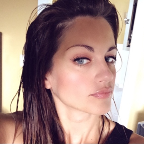 Meet your Posher, Morgan - Picture 2 of 2